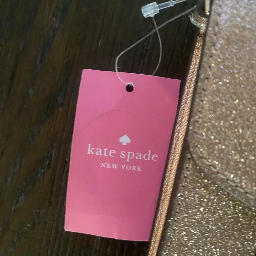 NEW AUTHENTIC Kate Spade flap crossbody bag.